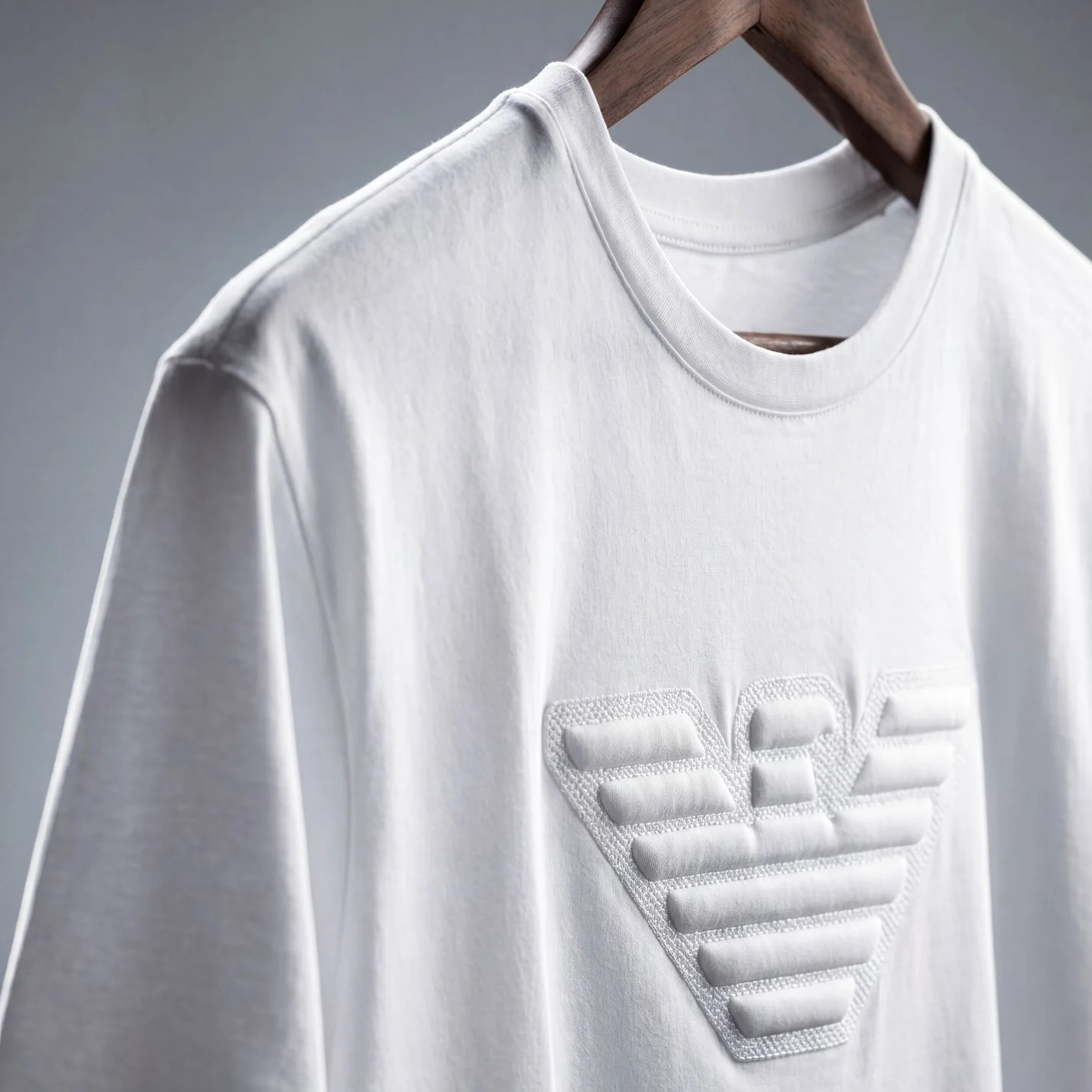 Emporio Armani Ton-Sur-Ton Embossed